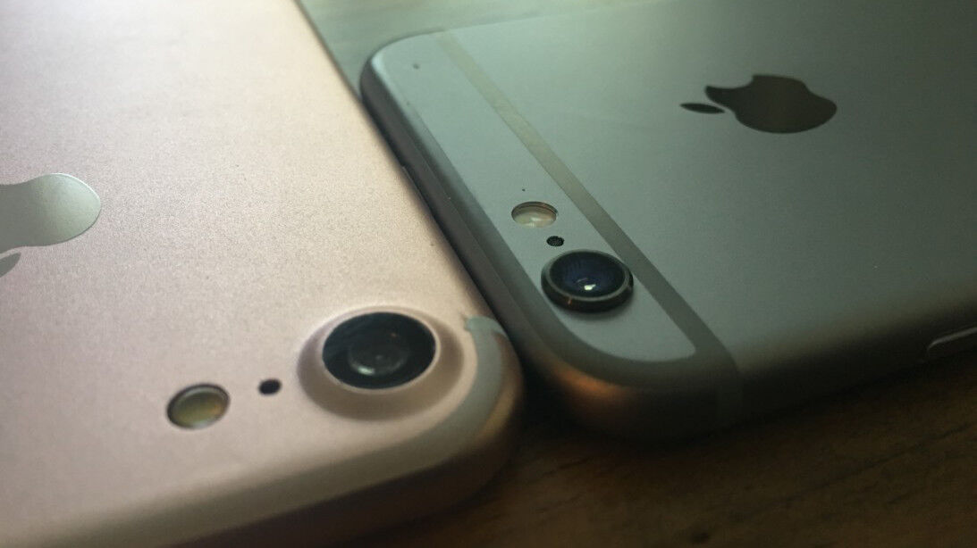 The iPhone 7 is compared to the iPhone 6S in a series of photos 26