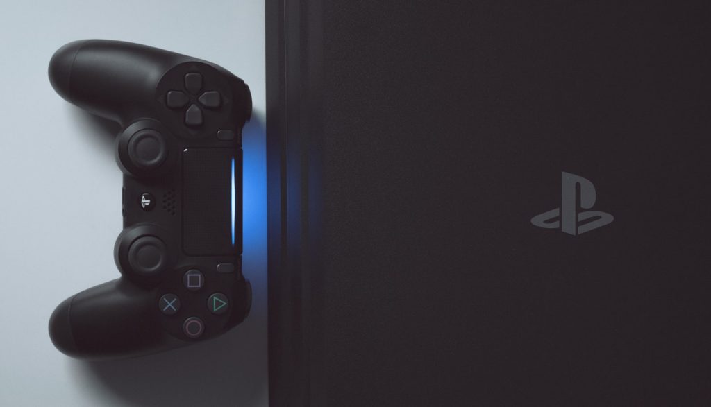 Microsoft Admits Defeat As PS4 Officially Outsold Xbox One 19