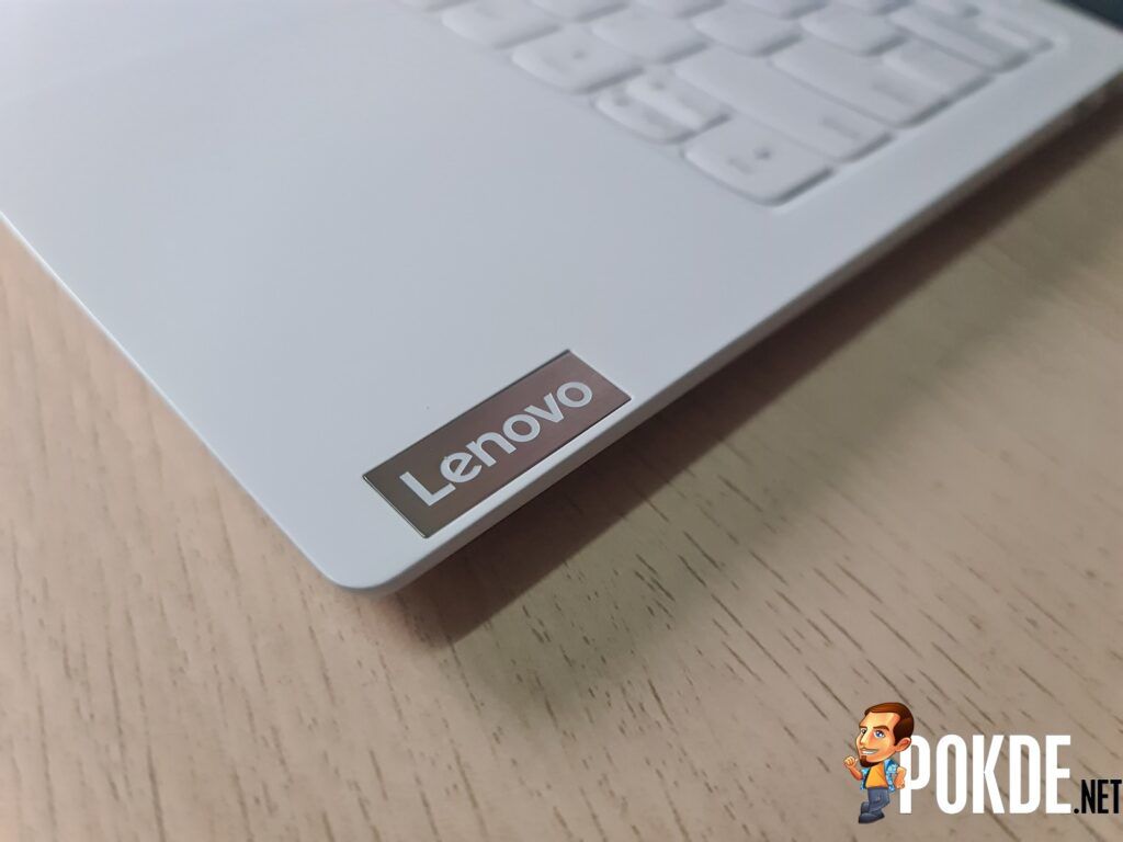 Lenovo Yoga Slim 7 Carbon Review - 