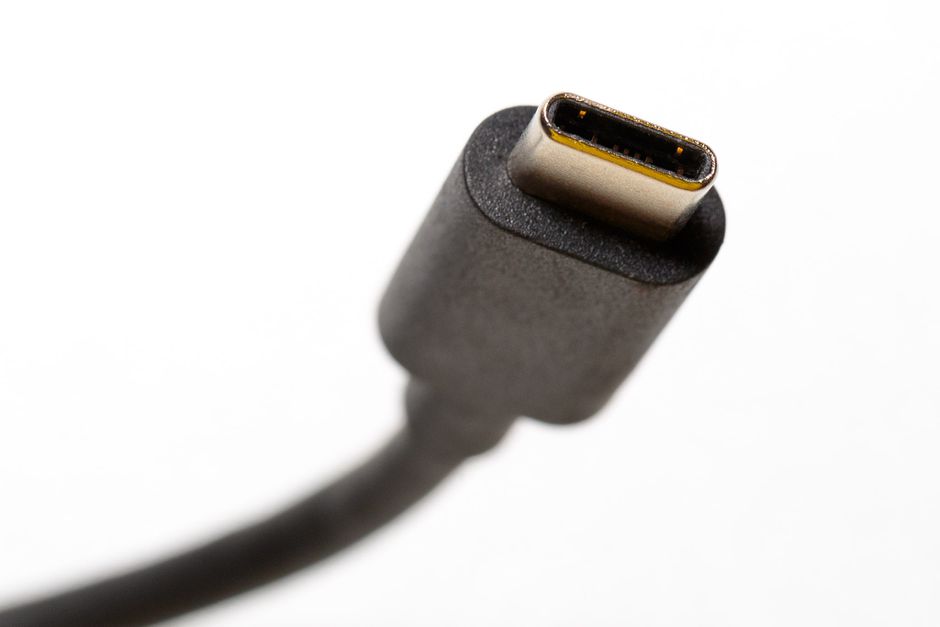 USB-C Plug Orientation Can Cause It To Behave Differently
