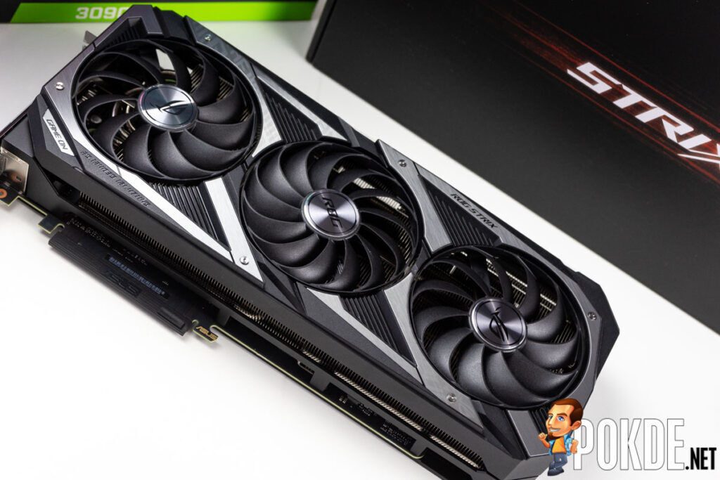 ASUS ROG Strix GeForce RTX 3090 OC Edition-4