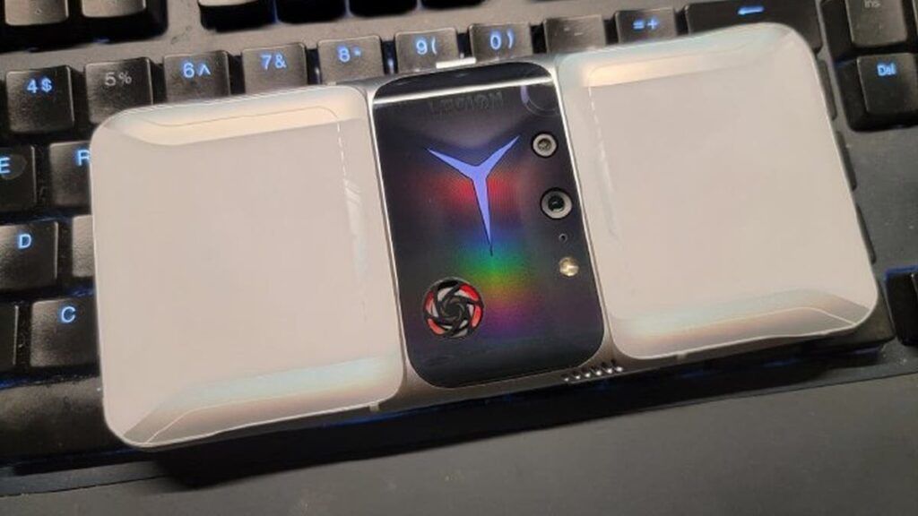 Lenovo Legion 2 Pro images (3)