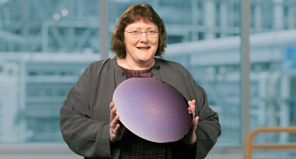 Intel-Accelerated-Ann-Kelleher-2 (1)