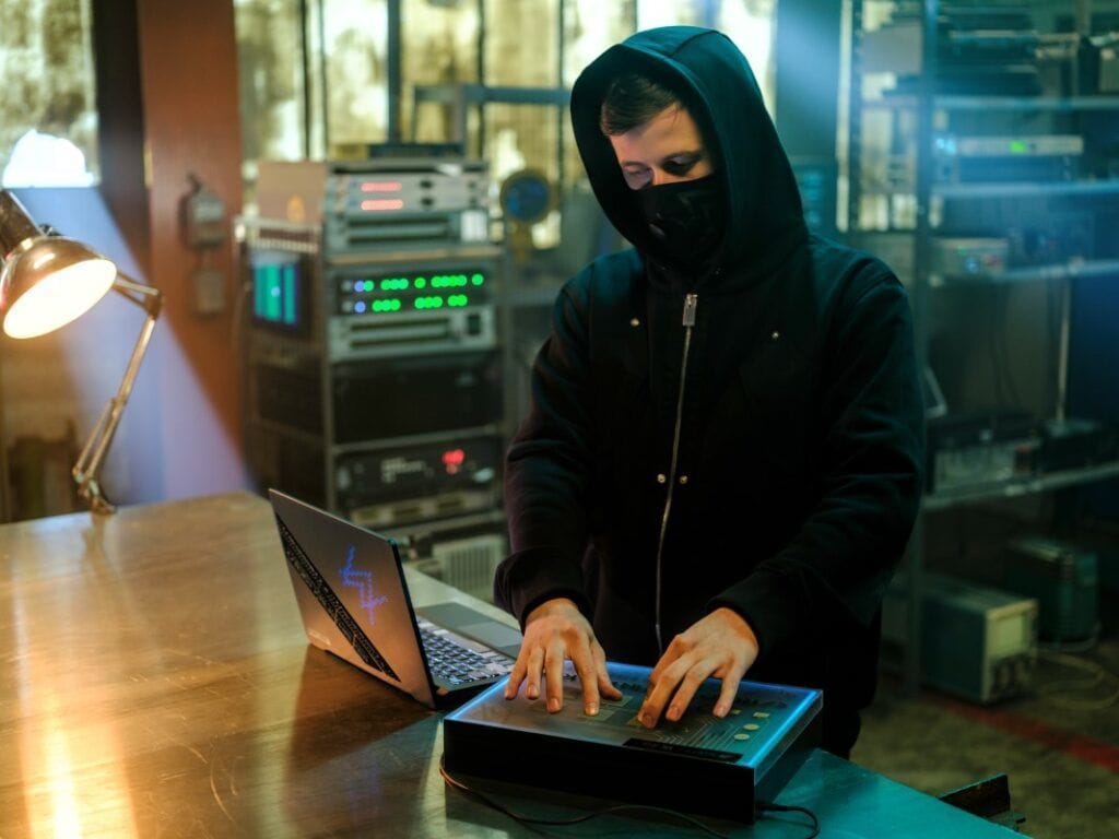 ROG Zephyrus G14 Alan Walker Special Edition ROG Remix