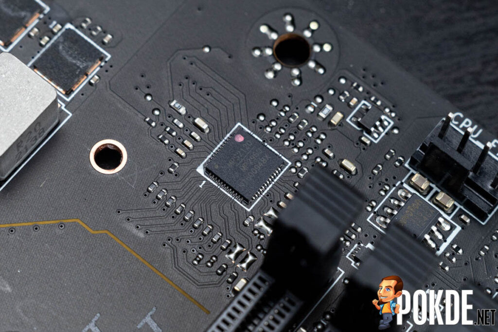 MSI MAG Z690 TOMAHAWK WIFI Review-14