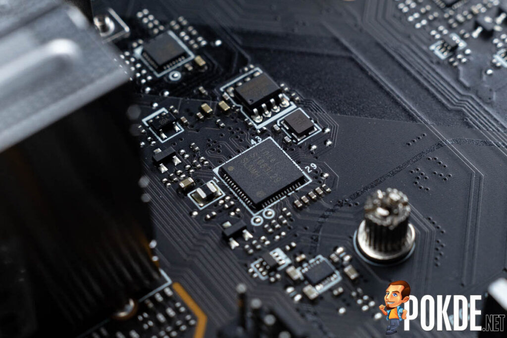 MSI MAG Z690 TOMAHAWK WIFI Review-15