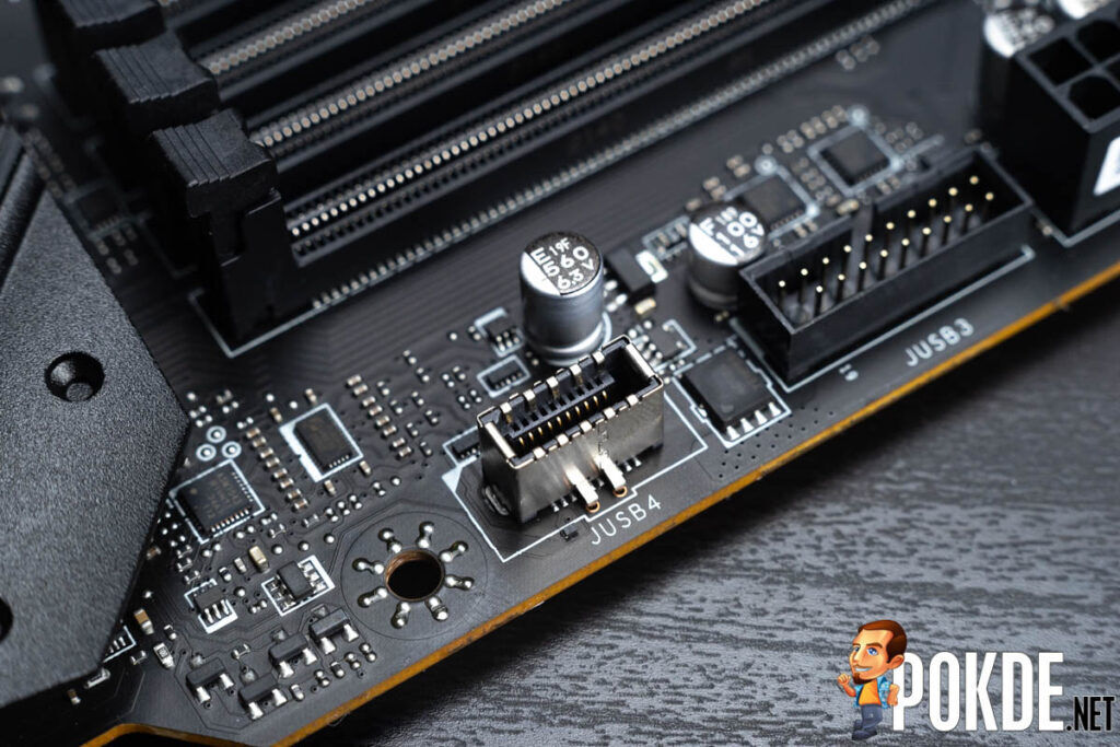 MSI MAG Z690 TOMAHAWK WIFI Review-16