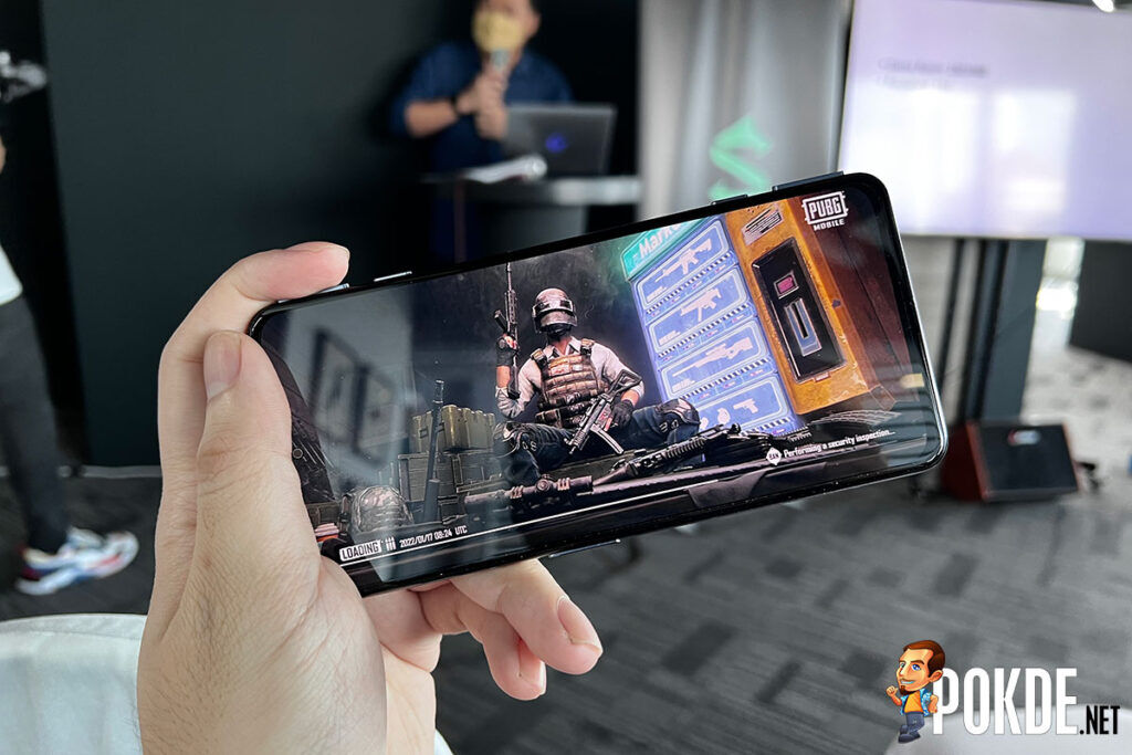 Black Shark 4 Pro screen