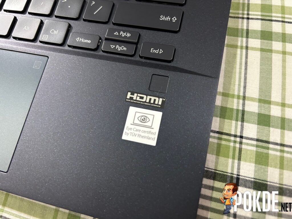 ASUS ExpertBook B9400 Review - Featherweight Champion - 27 ASUS ExpertBook B9400 Review -